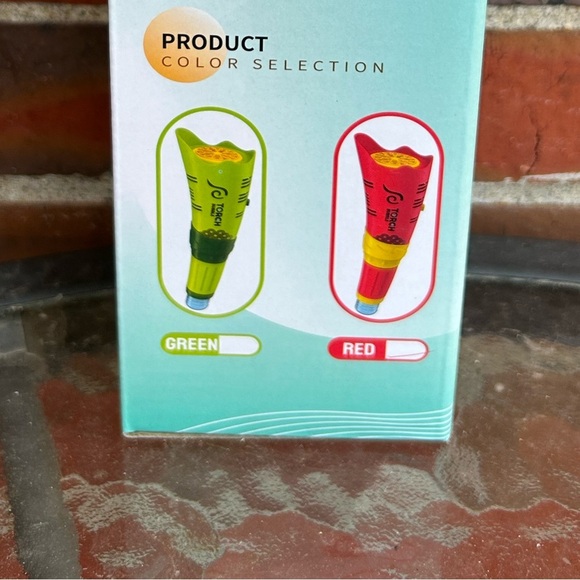 ✨BNWT - Electric Torch Bubble Machine for Kids - Red✨ - Picture 9 of 9